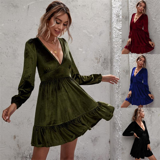 Mini-Chill-Kleid aus Samt mit tiefem V-Ausschnitt und gerüschtem Saum